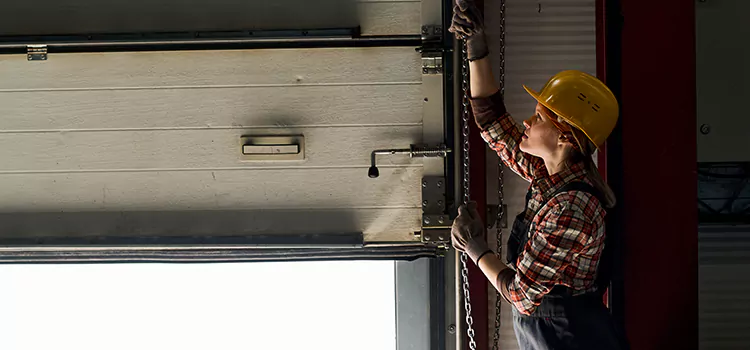 Addressing Common Garage Door Stoppage Issues in Shawnee, KS